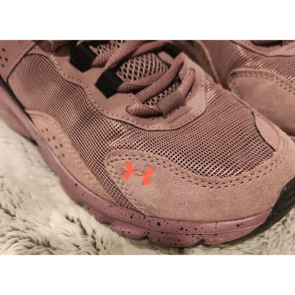 Under Armour Women's UA Charged‎ Verssert Speckle Shoes, Sz 7.5